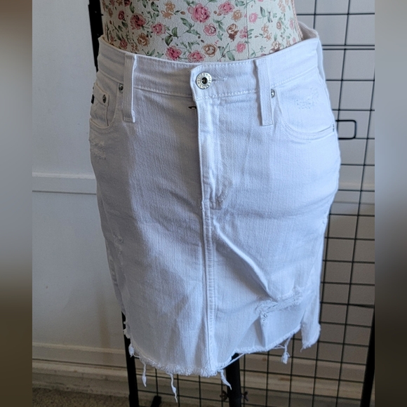 Ag Adriano Goldschmied Dresses & Skirts - AG Adriano Goldschmied White Distressed Denim Pencil Mini Skirt Size 27R